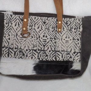 Myra Bag Tote